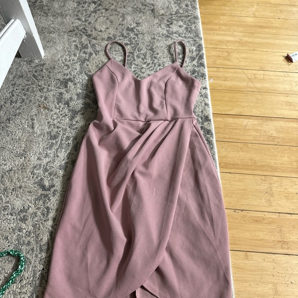 Elegant Mauve Spaghetti Strap Dress - Picture 2 of 4